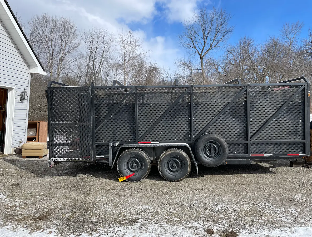 8 Yard Dumpster Rental in Kennedale, TX